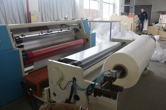 Film di laminazione termica BOPP garantito per la laminazione durevole con core di carta da 3" e dimensione del rotolo da 350 mm*3000 m